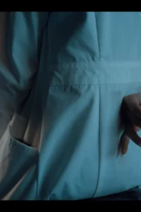 Kylie rocks out with her huge syringe