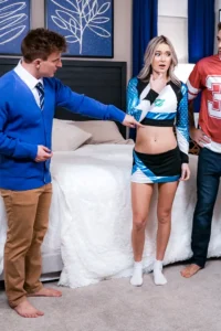 Thea Summers and Jayden gets busted